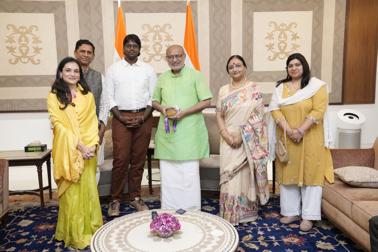A-Proud-Moment-at-Rashtrapati-Bhavan-Yadhavi-Foundation